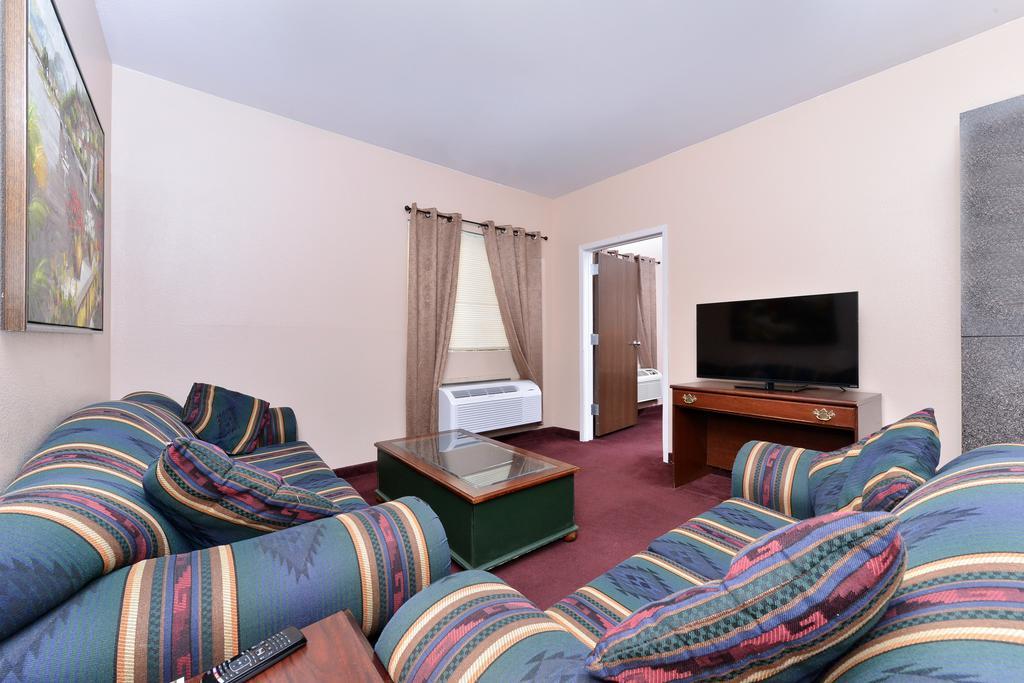 Americas Best Value Inn Somerville Texas Camera foto