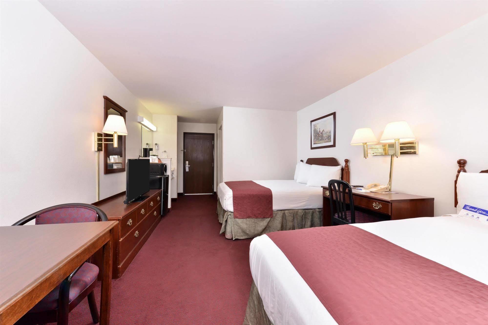 Americas Best Value Inn Somerville Texas Esterno foto