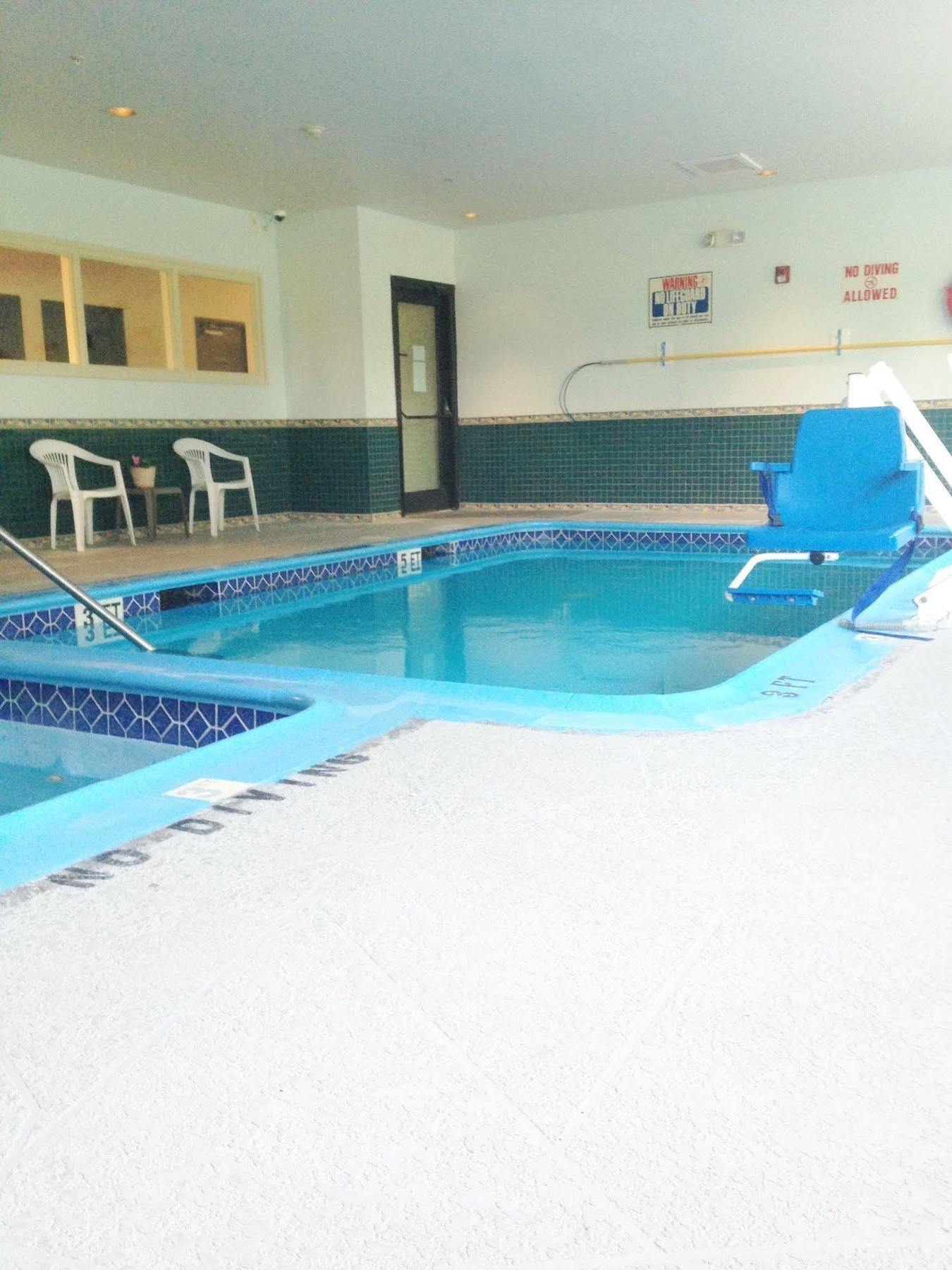 Americas Best Value Inn Somerville Texas Esterno foto